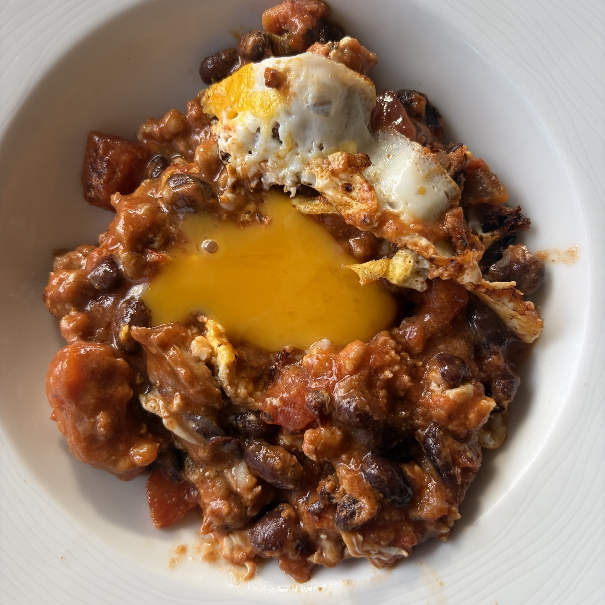 Huevos Rancheros au Porc