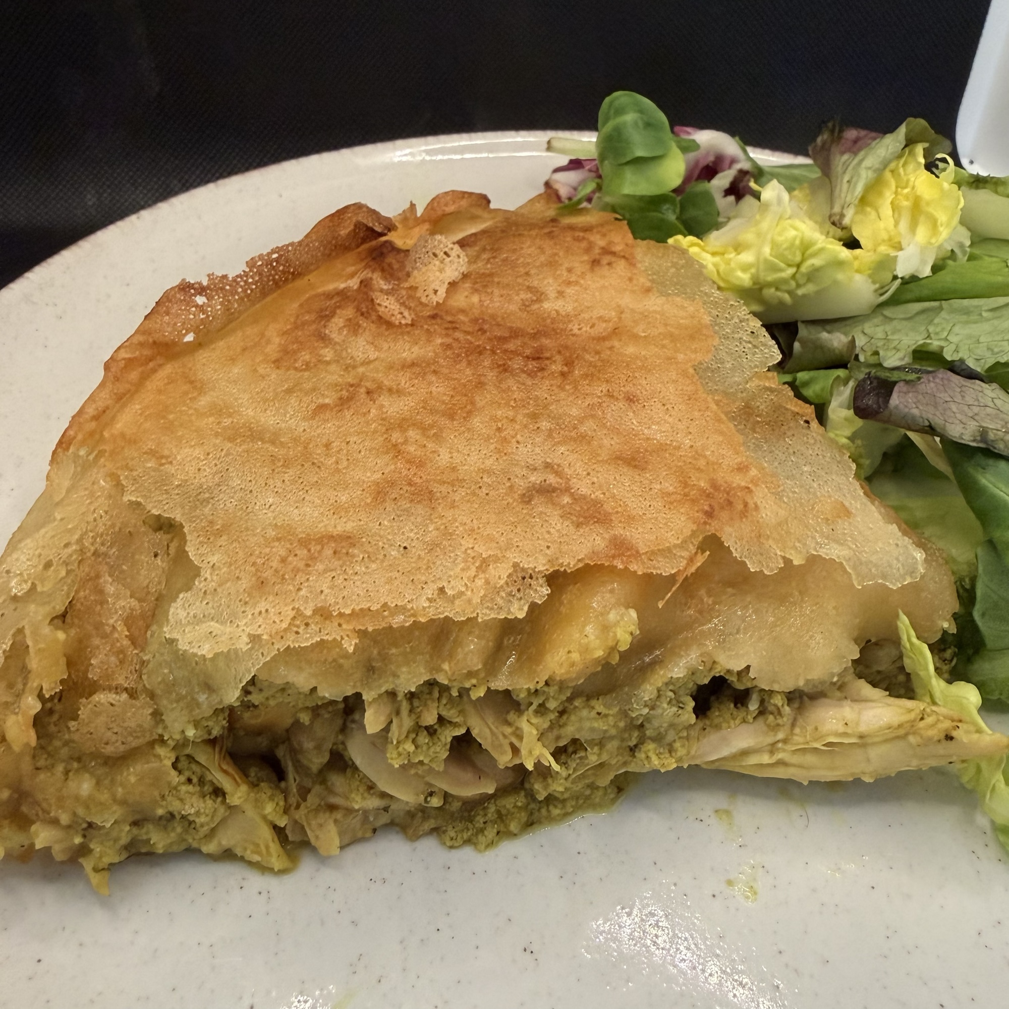 Pastilla marocaine. Ou comment se croire sur la place Jemaa el-Fnaa