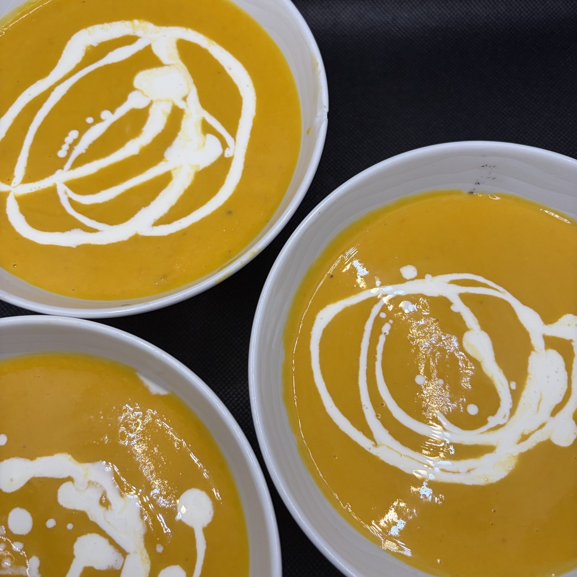 Velouté de courge et de lentille corail – un velouté riche et consistant