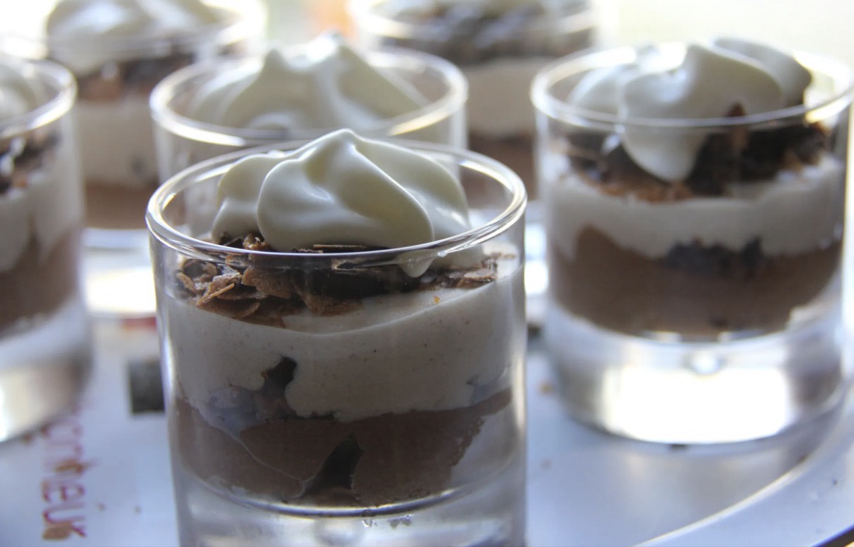 Verrine Mousses au chocolat & à la crème de marrons – Gavottes