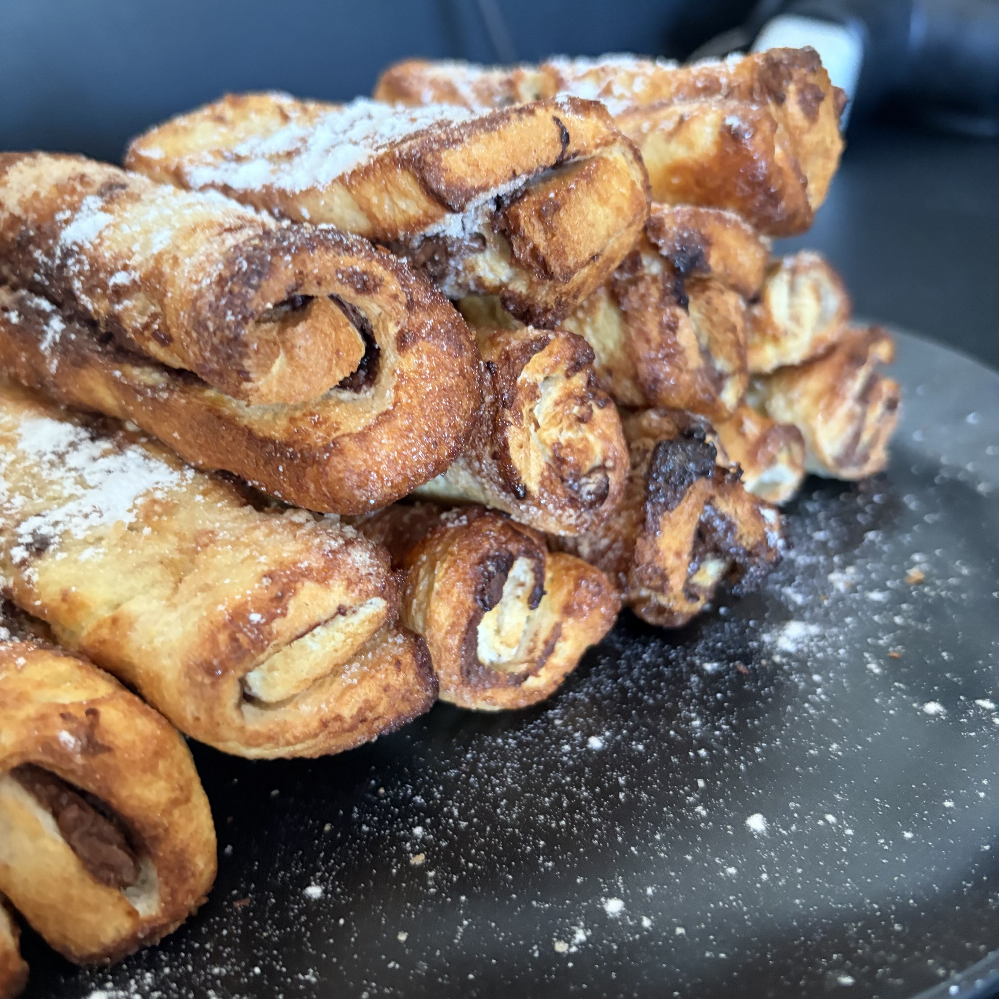 Pain perdu roulé au Nutella et croustillant (air fryer)