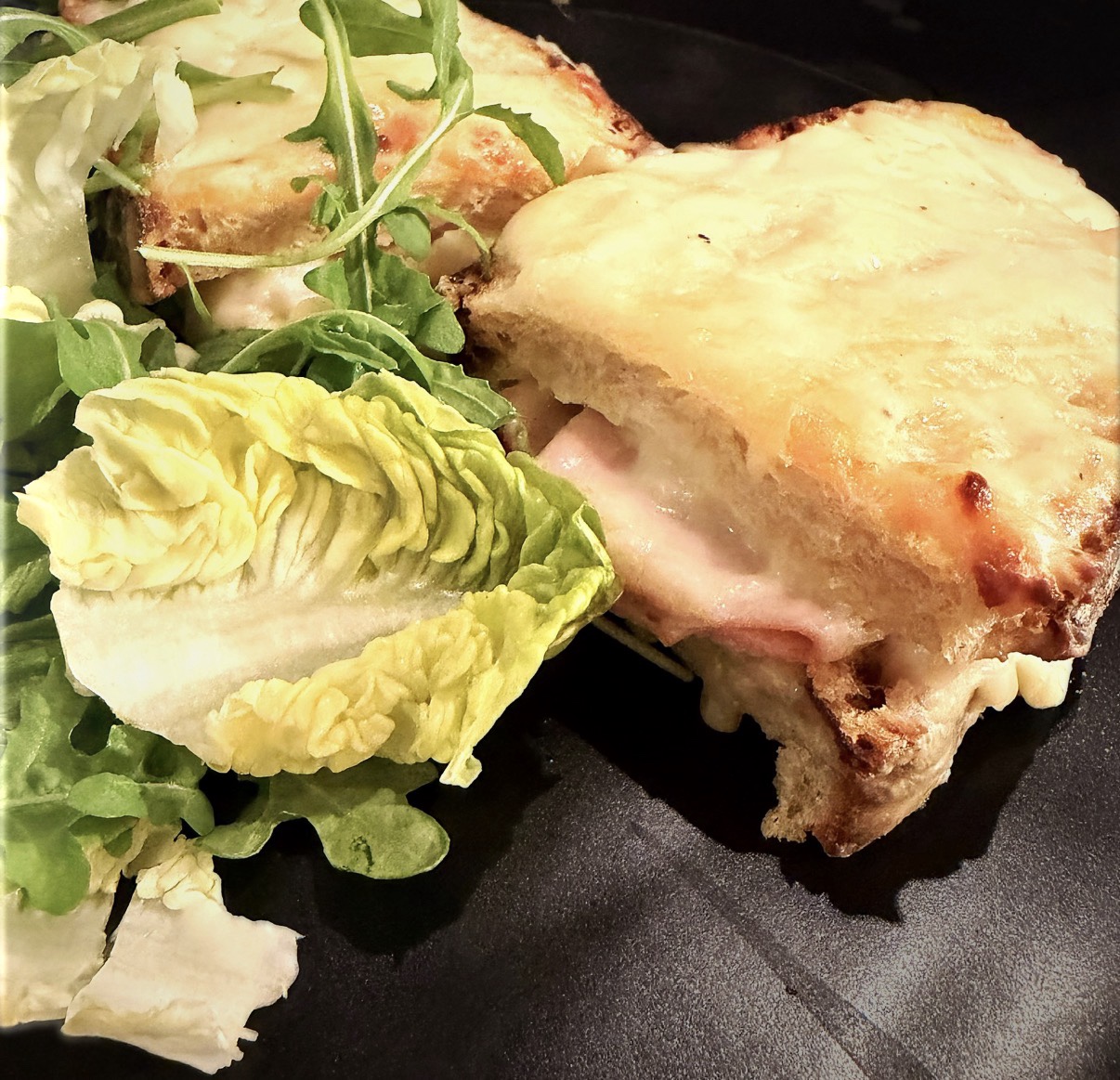 🥪 Croques rustiques mortadelle, béchamel & comté